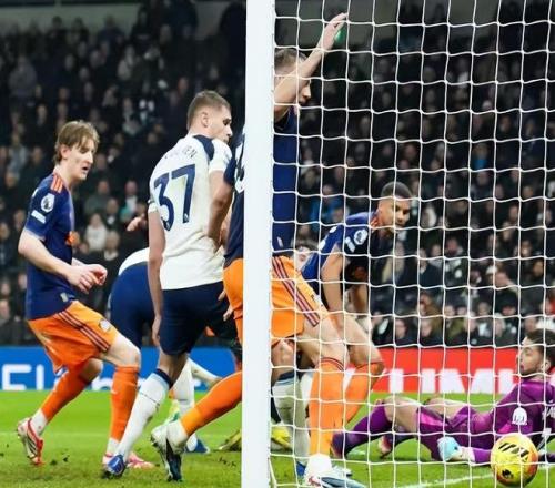 余杭,岁才女摘得,世界冠军,最佳博彩平台,在线博彩,高赔率博彩,真人赌场,体育博彩,顶级博彩平台,博彩平台推荐