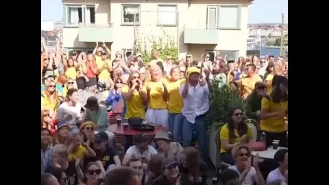 沙特之战国足翻译感叹：十人拼搏险些改写比分，平局或胜局可期