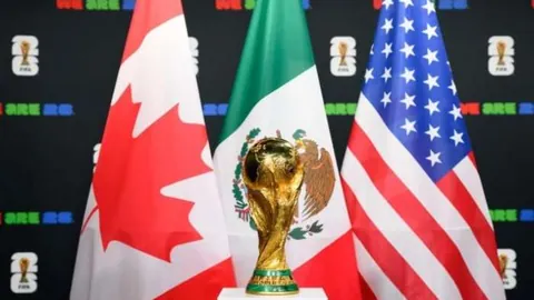 篮球盛宴来袭！近4战全胜，NBA独家解析：绿军激战老鹰，谁将笑傲赛场？🏀🔥