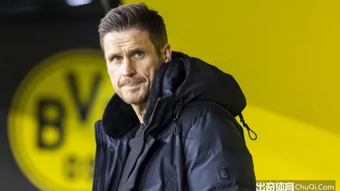 曼联公布：采纳财务稳健计划，计划裁员150-200人。